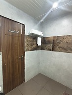 Aliza Inn and Suites