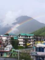 Aliza Inn and Suites