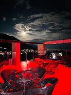 Aliza Inn and Suites