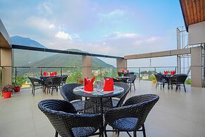Aliza Inn and Suites