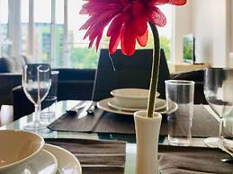 Spacious Flat in Birmingham City - Free Parking