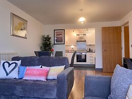 Spacious Flat in Birmingham City - Free Parking