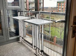 Spacious Flat in Birmingham City - Free Parking