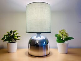 Spacious Flat in Birmingham City - Free Parking