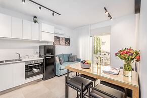One BDR with a Huge Terrace