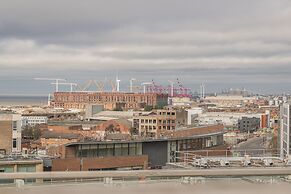 2 Bedroom Penthouse with Parking