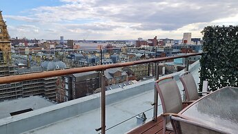 2 Bedroom Penthouse with Parking