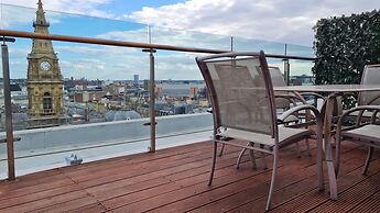 2 Bedroom Penthouse with Parking