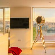 2 Bedroom Penthouse with Parking