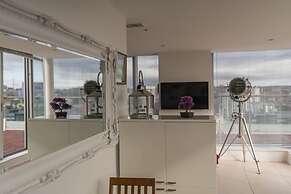 2 Bedroom Penthouse with Parking