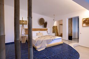 Infinity Blue Suites