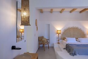 Infinity Blue Suites