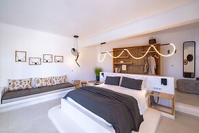 Infinity Blue Suites