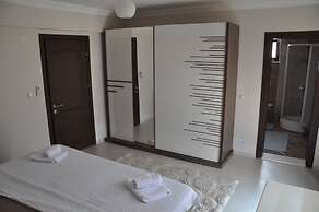 Beautiful 4-bed Villa Private Pools