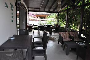 Beautiful 4-bed Villa Private Pools