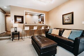 Snowater Condo #50 - Wifi- Fireplace - W/d - D/w 1 Bedroom Home by Red