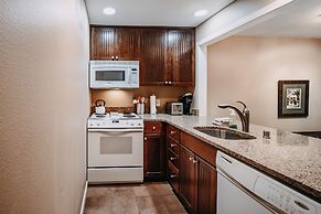 Snowater Condo #50 - Wifi- Fireplace - W/d - D/w 1 Bedroom Home by Red