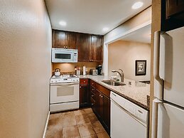 Snowater Condo #50 - Wifi- Fireplace - W/d - D/w 1 Bedroom Home by Red