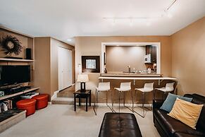Snowater Condo #50 - Wifi- Fireplace - W/d - D/w 1 Bedroom Home by Red