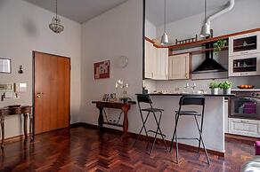Li-e625-pipa16a1 - The Journalist House