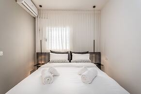 Charming One bedroom with balcony