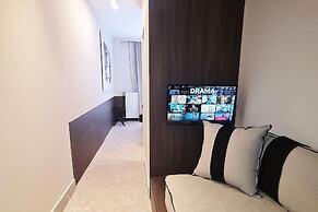 CityZoe Athens Suites