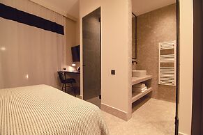 CityZoe Athens Suites