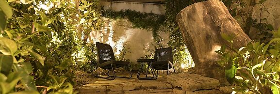 CityZoe Athens Suites