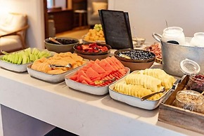 Hamilton Princess - Fairmont Gold Experience