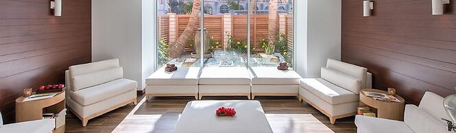 Hamilton Princess - Fairmont Gold Experience