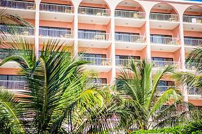 Hamilton Princess - Fairmont Gold Experience