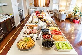 Hamilton Princess - Fairmont Gold Experience