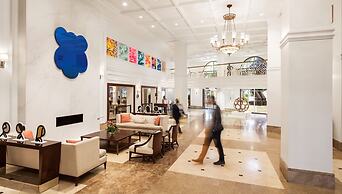 Hamilton Princess - Fairmont Gold Experience