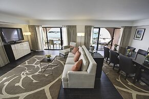 Hamilton Princess - Fairmont Gold Experience