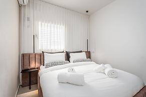 Lovely One BDR with Balcony