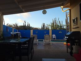 Cozy Home Under the Sun, With Swimmingpool