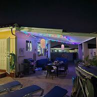 Cozy Home Under the Sun, With Swimmingpool