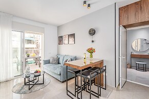 Superb 1Bdr w balcony