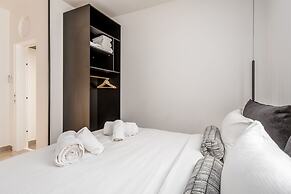 Superb 1Bdr w balcony