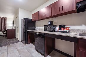 Cobblestone Inn & Suites-Fremont