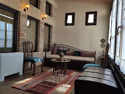 Porolithos Boutique Hotel