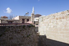 Porolithos Boutique Hotel