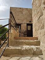 Porolithos Boutique Hotel