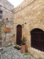 Porolithos Boutique Hotel