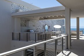 Susurros del Corazón, Auberge Collection