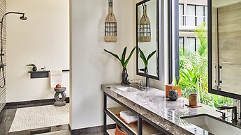 Susurros del Corazón, Auberge Collection