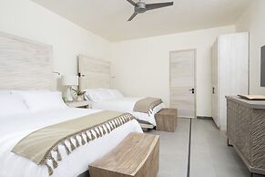 Susurros del Corazón, Auberge Collection