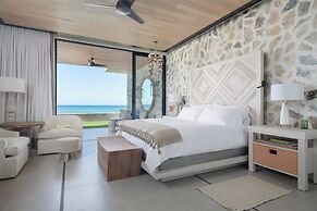 Susurros del Corazón, Auberge Collection