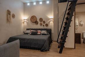 Casa Luz Downtown Apartments