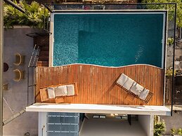 Casa Luz Downtown Apartments